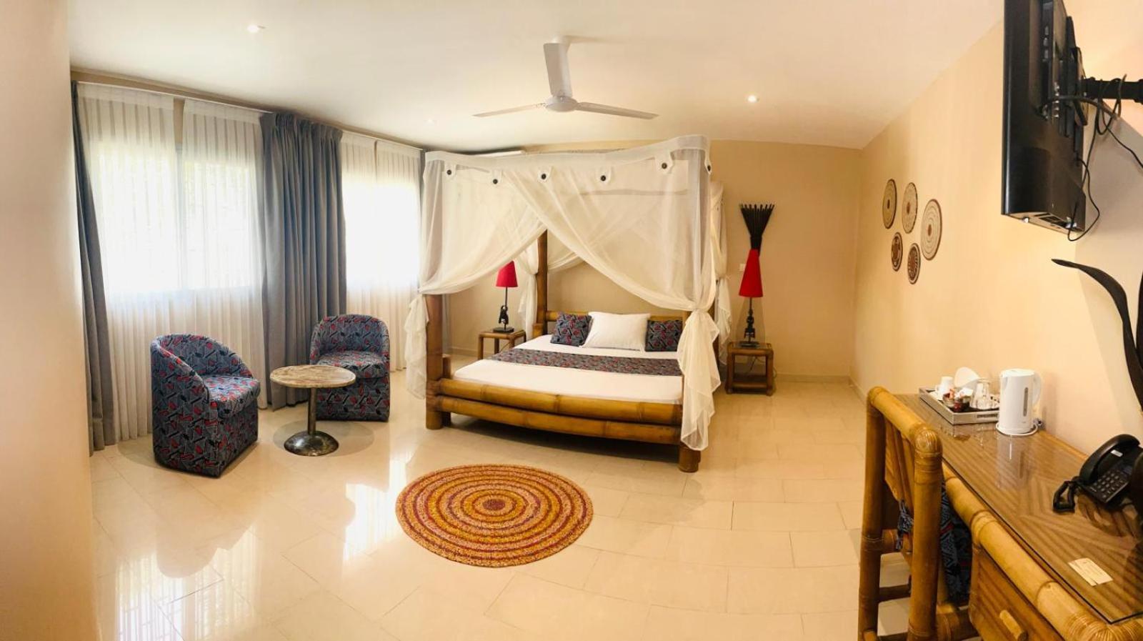 Le Lodge Des Almadies Dakar Exteriér fotografie